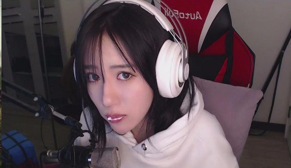 斗鱼主播呆妹儿