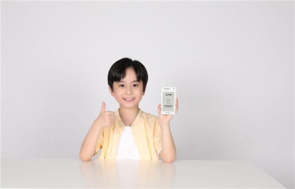阿尔法蛋AI双语听说宝：三大AI测评技术加持，孩子语言学习更高效