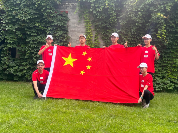 IMO 2022 成绩公布：中国队连续三年蝉联冠军 6人全部满分