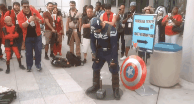 油管博主给蛇做了套义肢 三千万人在线围观