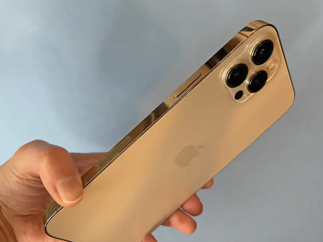 苹果携“灵动岛”赴约 历代iPhone亮点大盘点