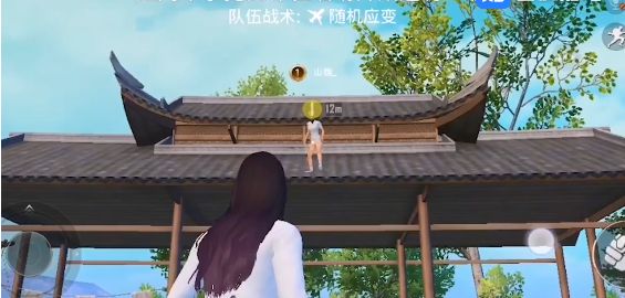 和平精英戏楼怎么上去？爬上戏楼房顶方法教学