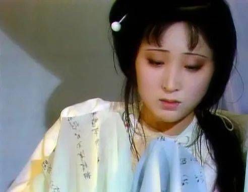 林黛玉倒拔垂杨柳是什么梗？林黛玉倒拔垂杨柳梗的由来介绍