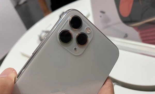 苹果推送iOS14.4正式版更新 可检测iPhone12系列摄像是否原装[图]-软件教程-游戏鸟手游网